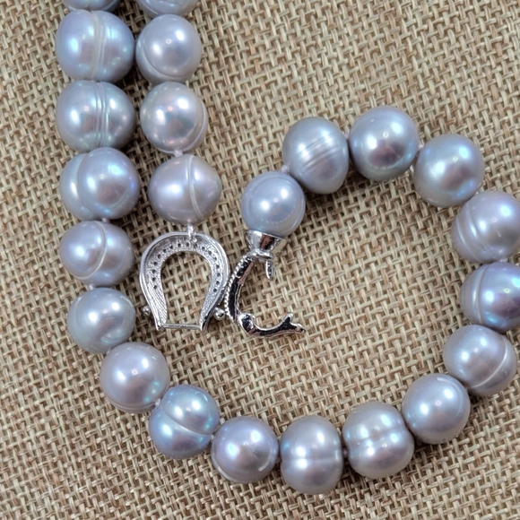 REAL 17" Gray Pearl Necklace - Picture 5 of 8